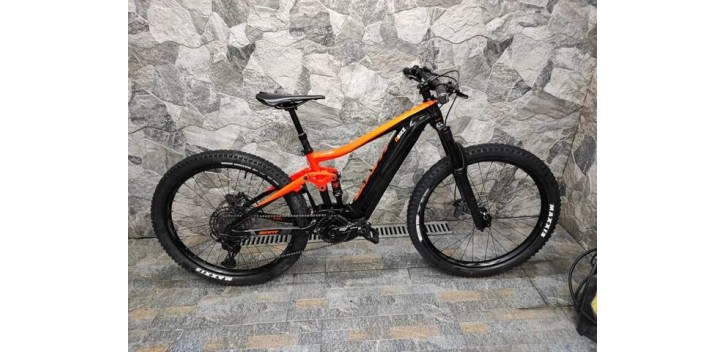 GIANT TRACE E+